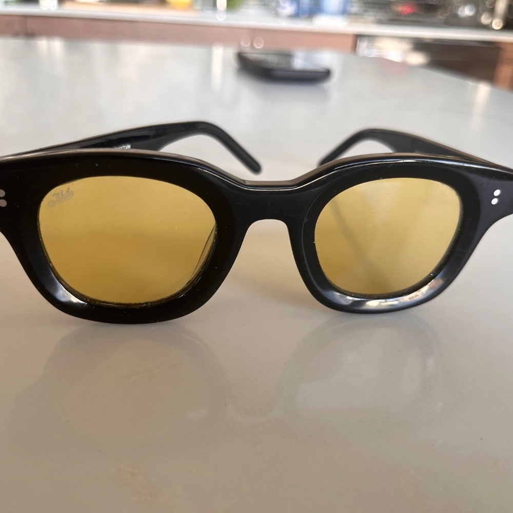 AKILA Apollo Yellow-tinted sunglasses.